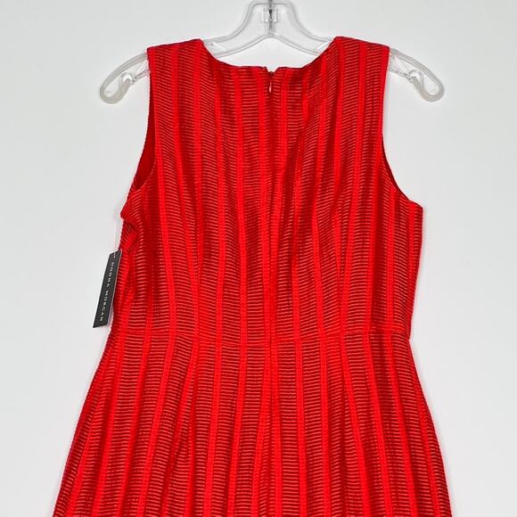 Donna Morgan Textured Trumpet Hem Sheath Dress Red Womens Size 6 - Picture 6 of 10